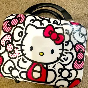 Hello Kitty makeup /Case/luggage/ipad.
